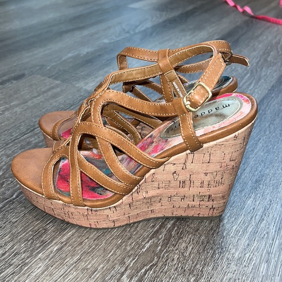 Steve Madden Cork Wedges 7.5 - Picture 6 of 12